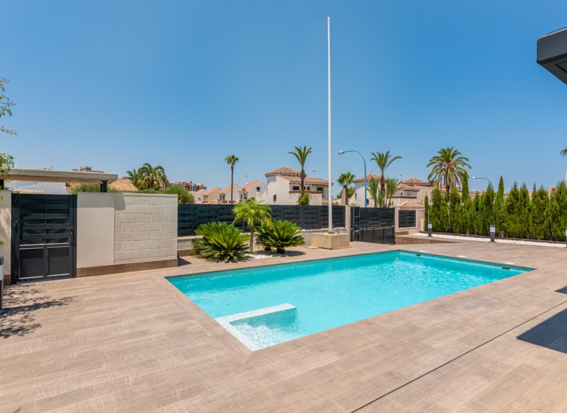 New Construction - Villa - La Manga del Mar Menor - Playa Honda