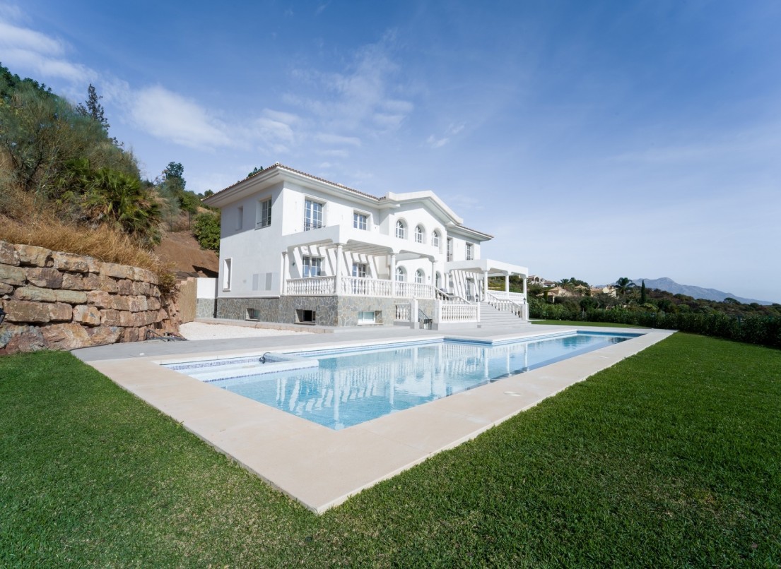 Obra Nueva - Chalet / Villa - Marbella