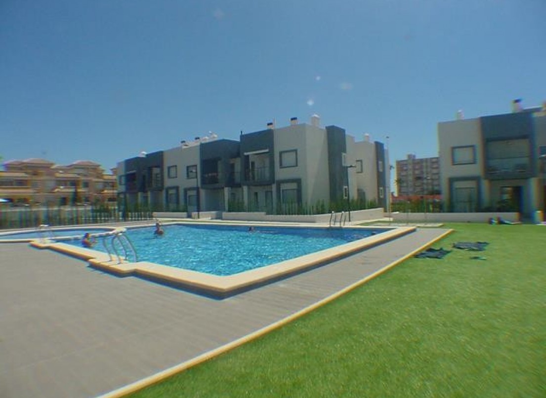 Resale - Bungalow - Torrevieja - Nueva Torrevieja - Aguas Nuevas