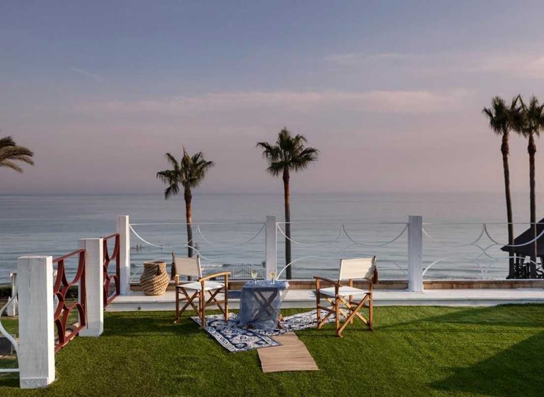 Resale - Villa - Marbella - Los Monteros