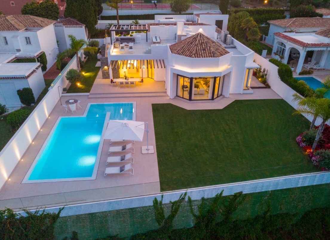 Resale - Villa - Marbella - Nueva Andalucía