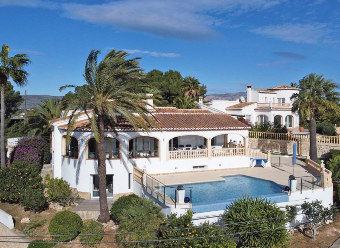 Resale - Villa - Moraira - Benimeit