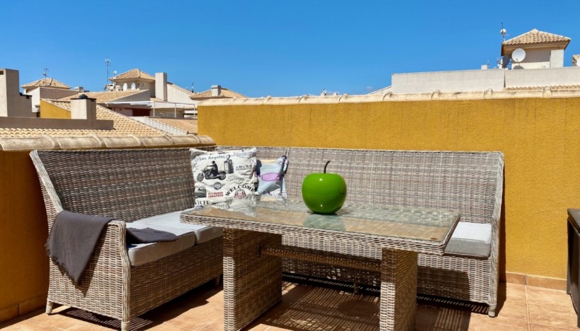 Reventa - Apartamento / piso - Orihuela Costa - Punta Prima