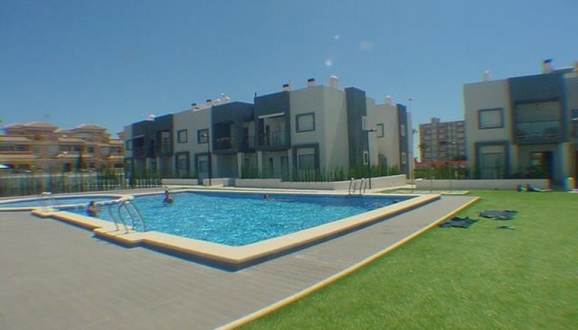 Bungalow - Wiederverkauf - Torrevieja - Nueva Torrevieja - Aguas Nuevas