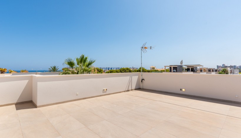 Obra Nueva - Chalet / Villa - Orihuela Costa - Dehesa de campoamor