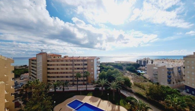 Apartment / flat - Resale - La Mata - La Mata