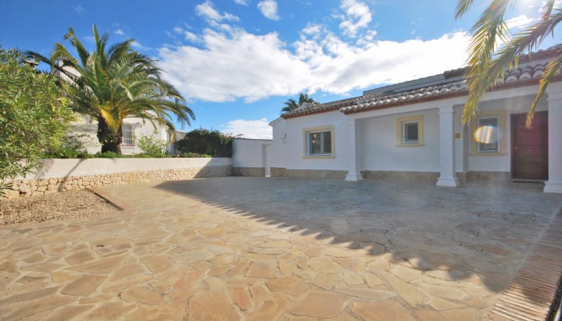 Wiederverkauf - Villa - Moraira - Benimeit