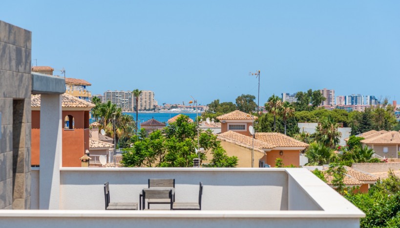 Neue Gebäude - Villa - La Manga del Mar Menor - Playa Honda