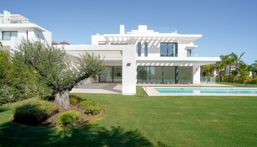 Resale - Villa - Benahavis