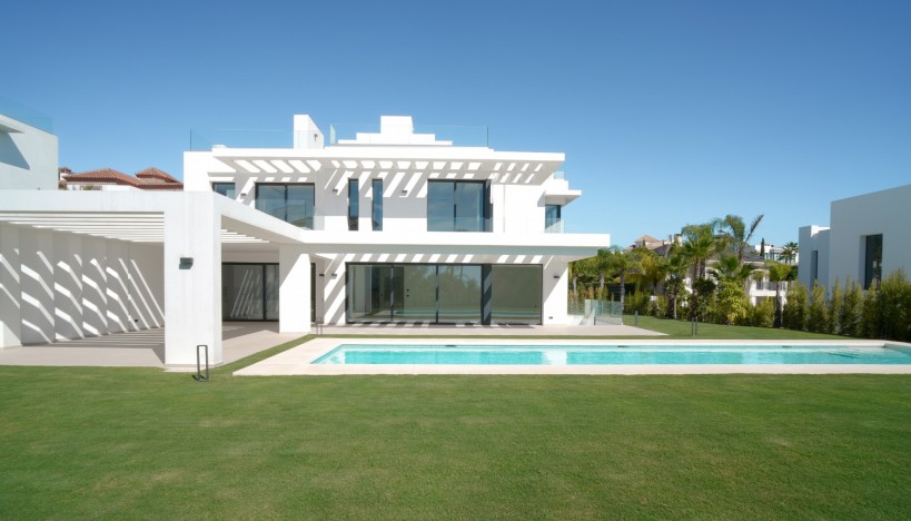 Resale - Villa - Benahavis