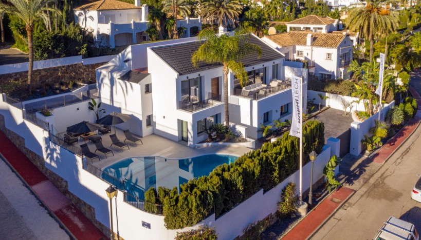 Wiederverkauf - Villa - Marbella - Nueva Andalucía