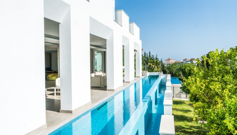 Wiederverkauf - Villa - Marbella - Nueva Andalucía