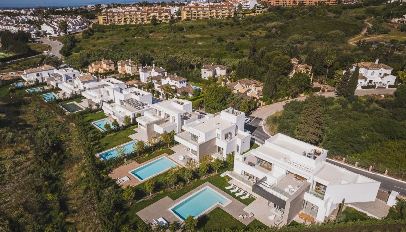 Resale - Villa - Estepona - El Paraíso