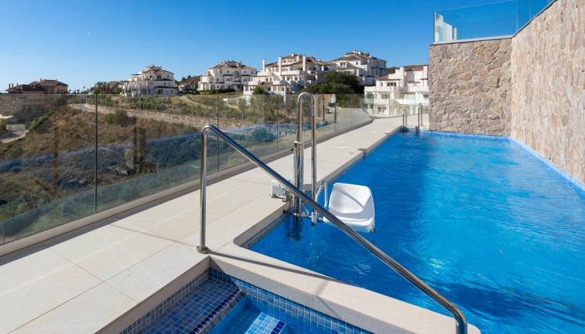 Resale - Apartment / flat - Marbella - Nueva Andalucía