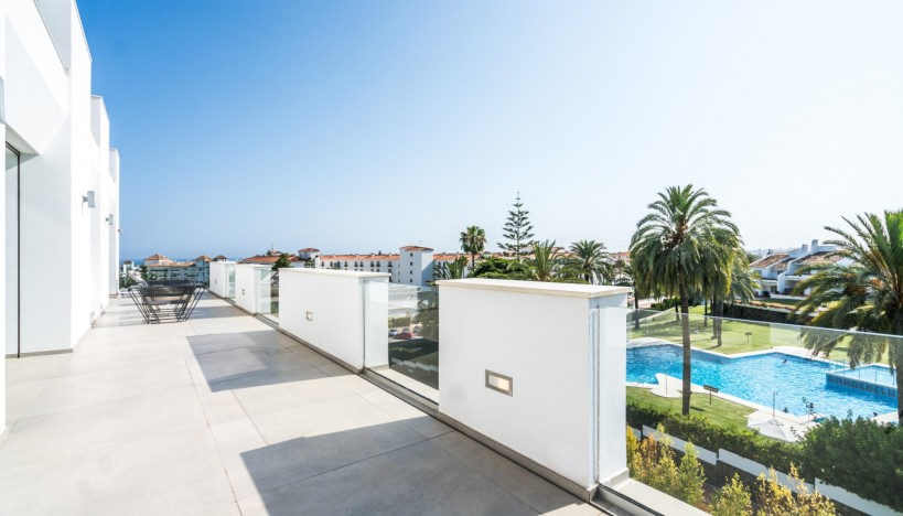 Wiederverkauf - Villa - Marbella - Nueva Andalucía