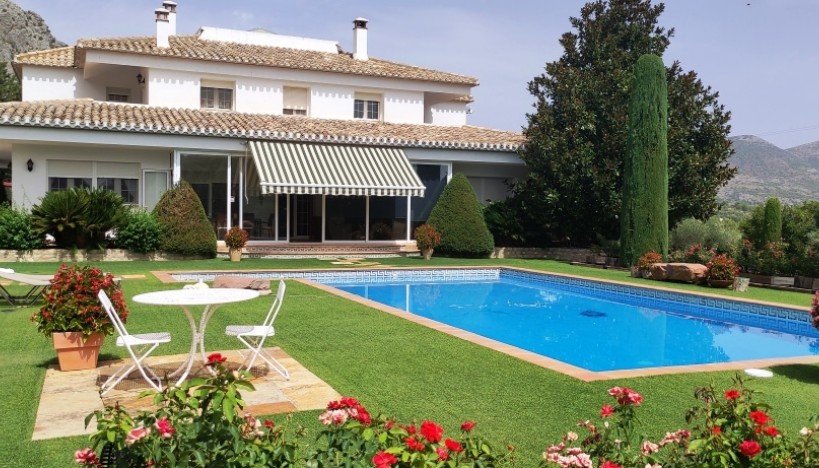 Resale - Villa - Muro de Alcoy