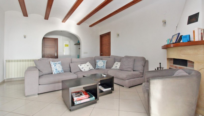 Resale - Villa - Moraira - Benimeit