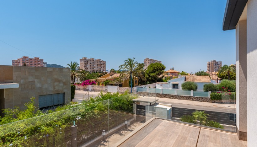 Neue Gebäude - Villa - La Manga del Mar Menor - Playa Honda