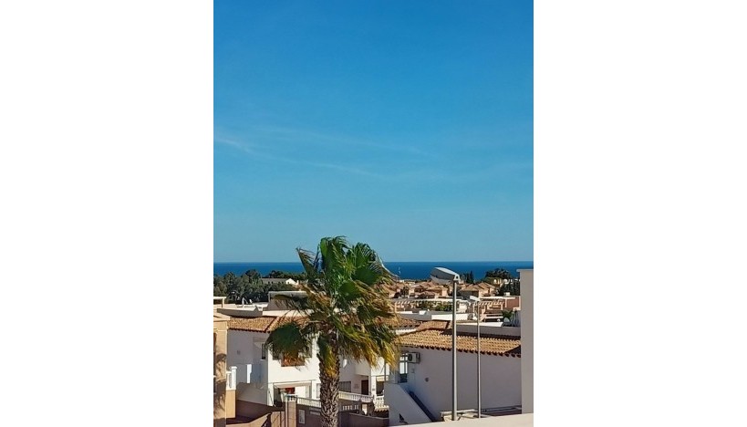 Resale - Villa - Orihuela Costa - Punta Prima