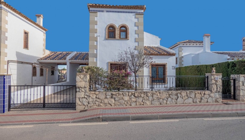 Chalet / Villa - Reventa - Algorfa - Algorfa