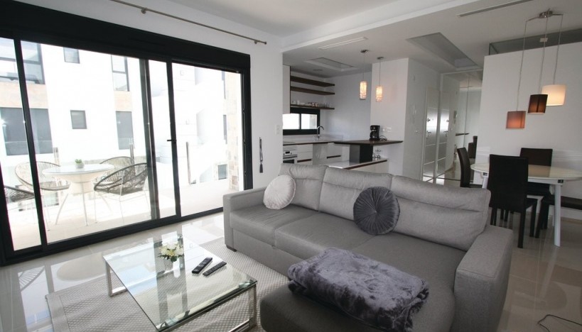 Resale - Apartment / flat - Arenales del Sol