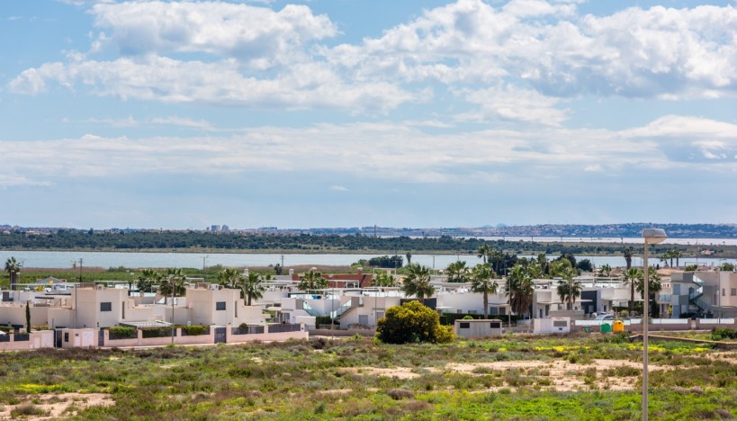 Neue Gebäude - Villa - La Manga del Mar Menor - Playa Honda