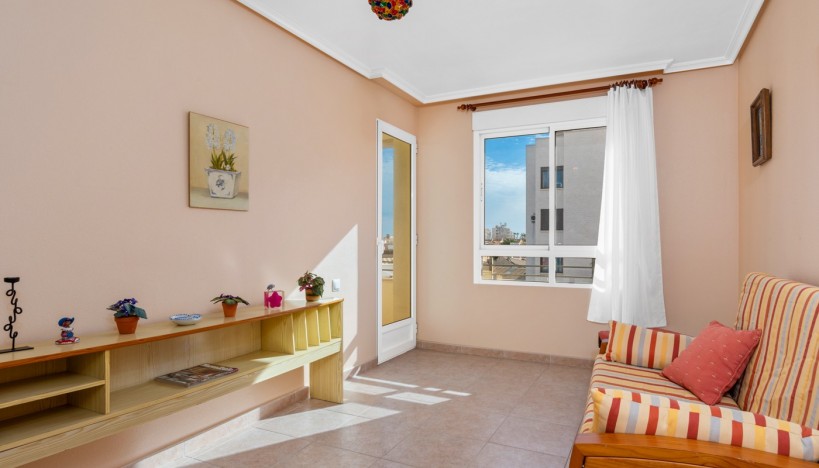 Resale - Apartment / flat - Torrevieja - Torrevieja - Centre